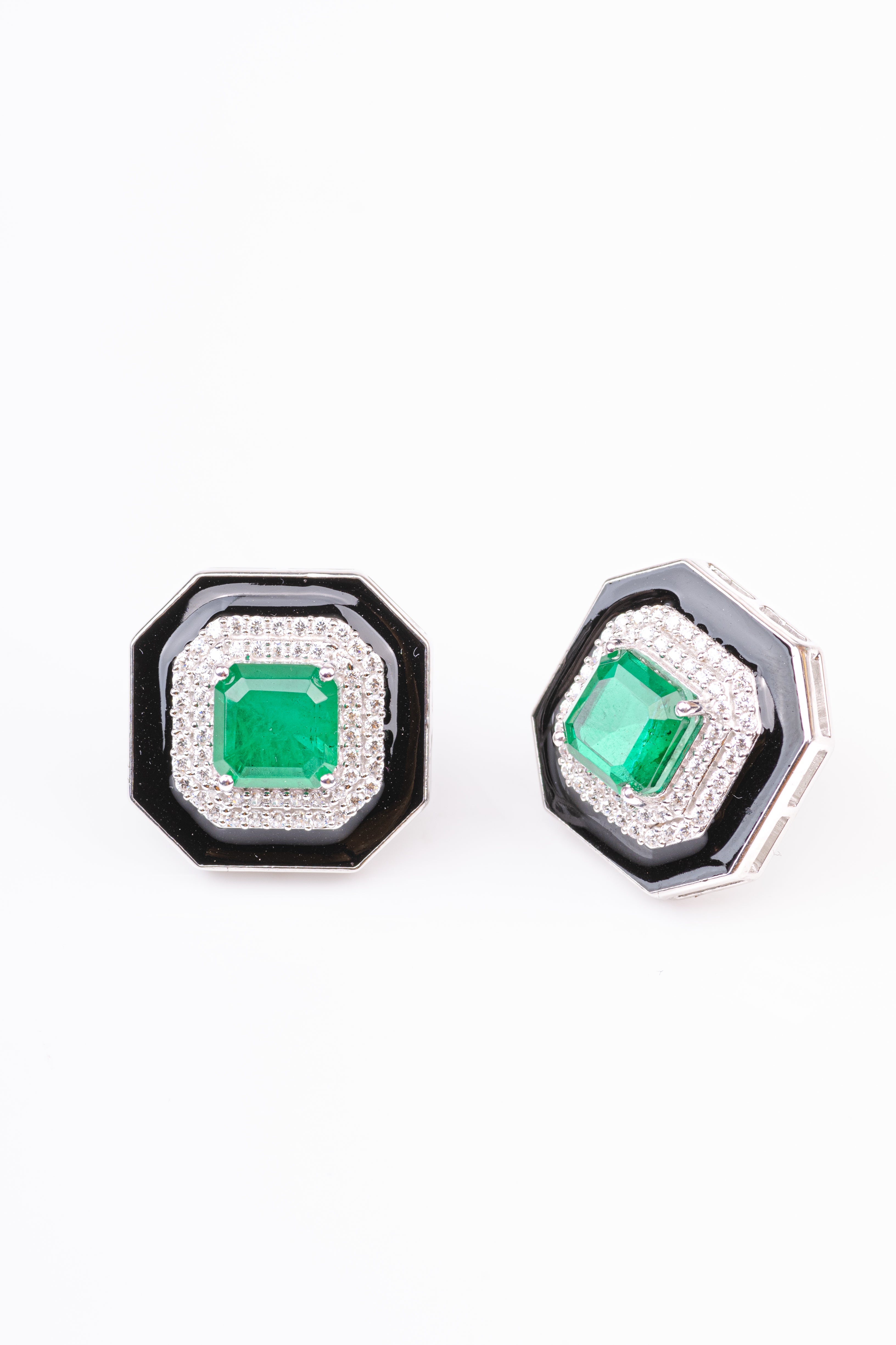 Art Deco Emerald and Black Enamel Sterling Silver Stud Earring