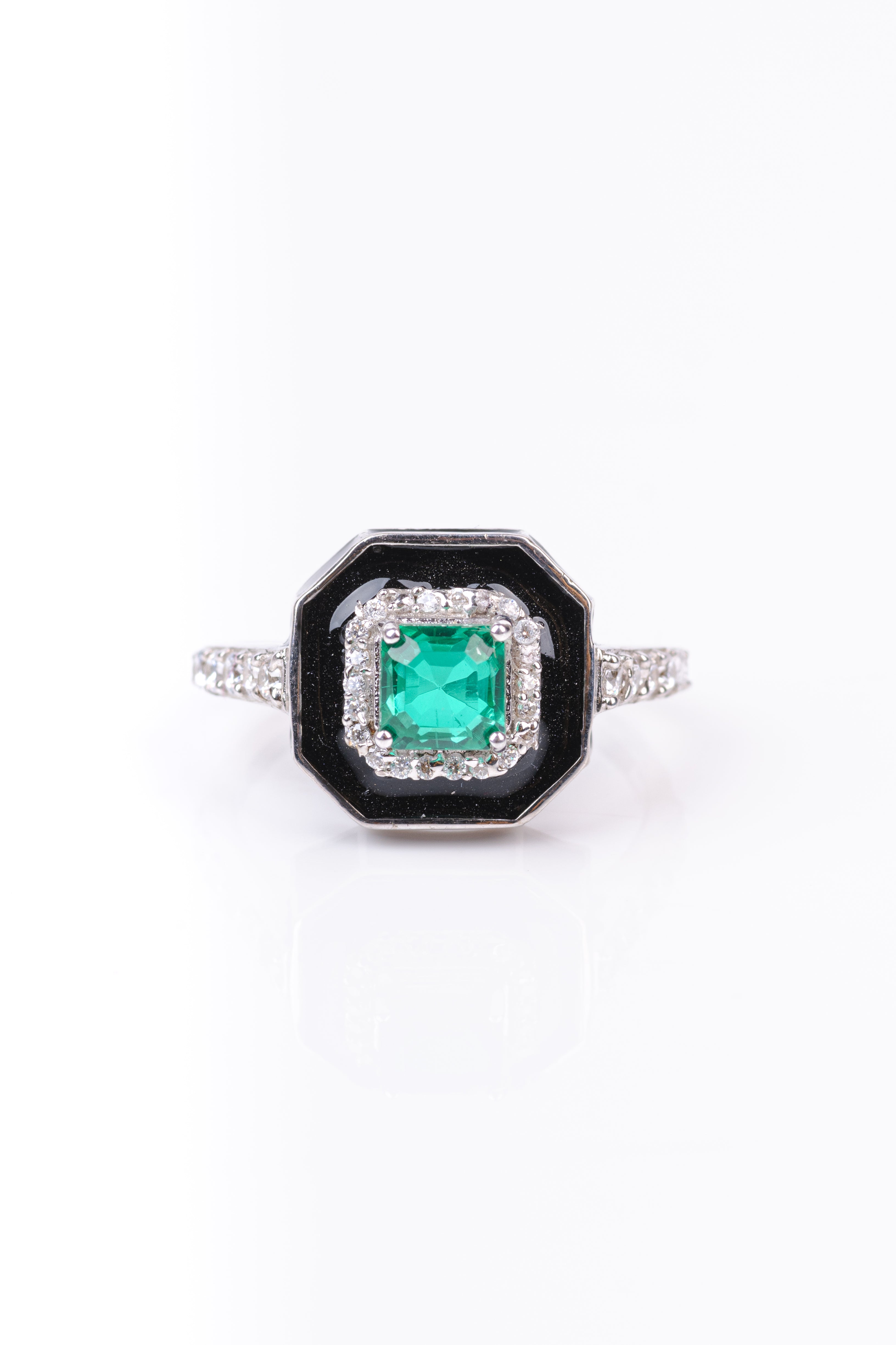 Classy Art Deco Green Center Black Enamel Sterling Silver Ring