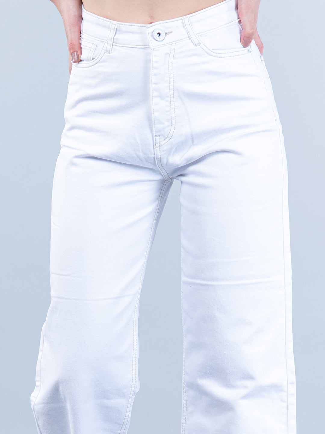 Labyrinth White Straight Flared-fit Jeans