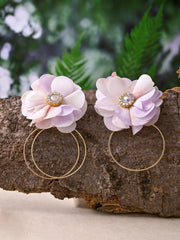 Floral Western Style Dangler Earring